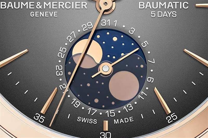 Baume & Mercier - 自有機芯性能再精進｜Baume & Mercier克里頓Baumatic星期日期及月相