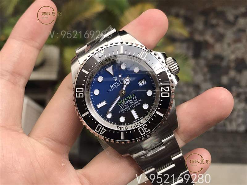 AR廠勞力士漸變藍鬼王v2版腕表復(fù)刻做工怎么樣對比n廠漸變鬼王-復(fù)刻表