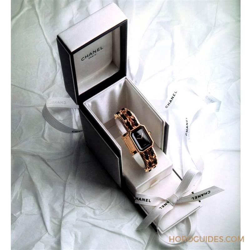 CHANEL - CHANEL Première腕表－原創款形象大使，為什么是Lily-Rose Depp？